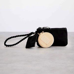 BEIS | The Sport Wristlet Set Cream & Black